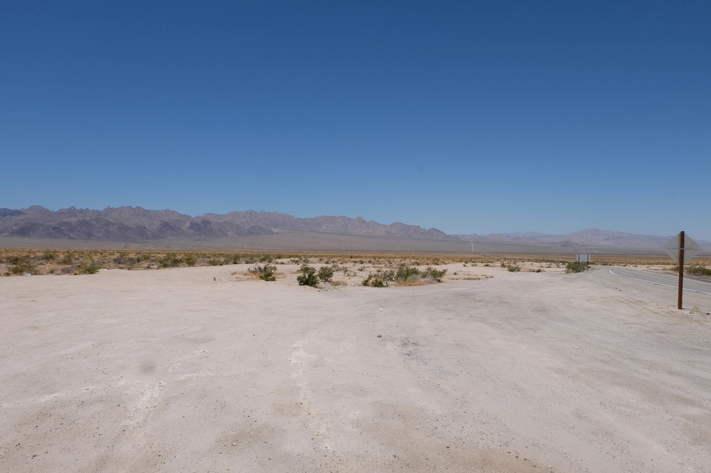 The utterly desolate 29 Palms Highway.