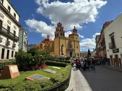 Guanajuato City church in main plaza Note: image is hyper-compressed with javascript disabled.